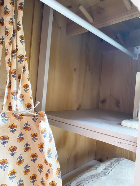 Dobbeltdørs karlekammerskab