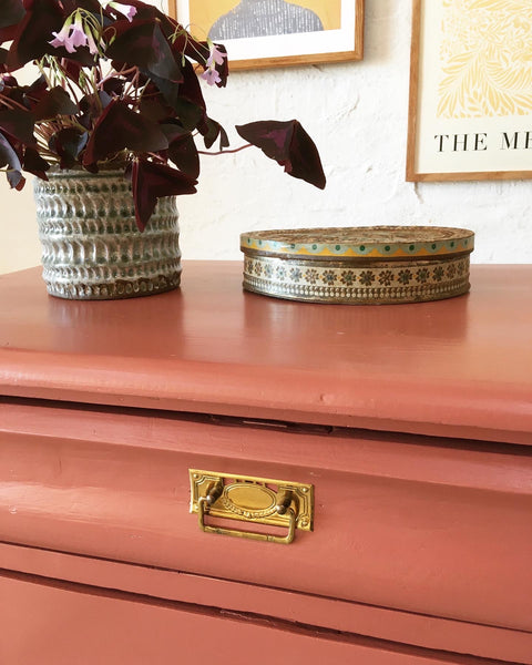 Vintage chest of drawers in a beautiful colour