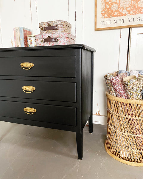 Beautiful vintage dresser