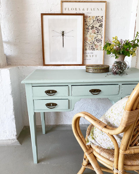 Beautiful vintage desk