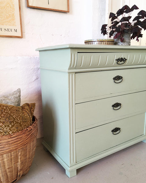 Vintage dresser - dusty green