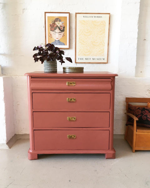 Vintage chest of drawers in a beautiful colour