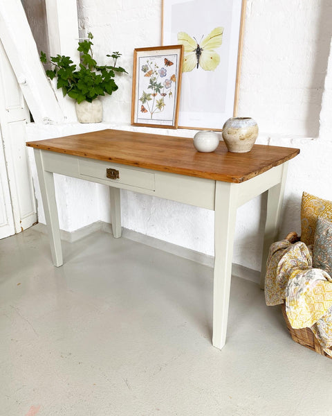 Stort vintage skrivebord