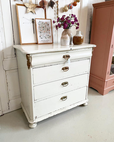 Beautiful vintage dresser