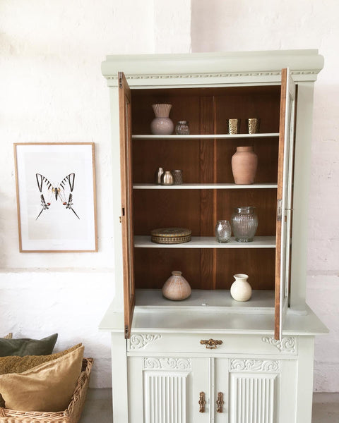 Completely unique vintage cabinet