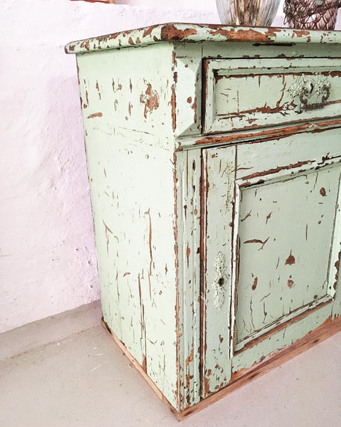 Vintage cabinet