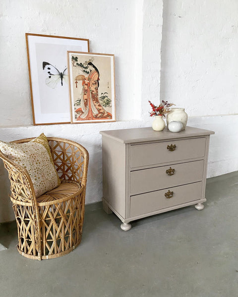 Beautiful vintage dresser