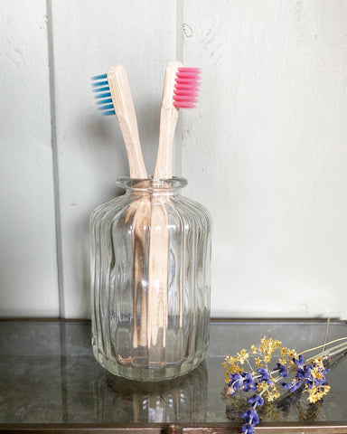 Bamboo children's toothbrush - Pink