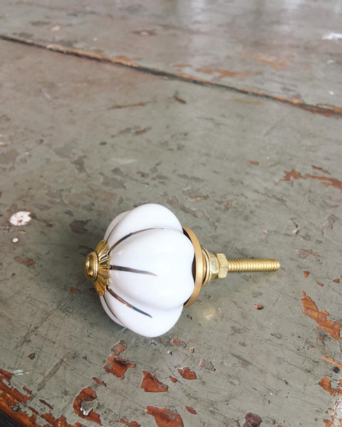 Hand painted porcelain handle white with gold grooves