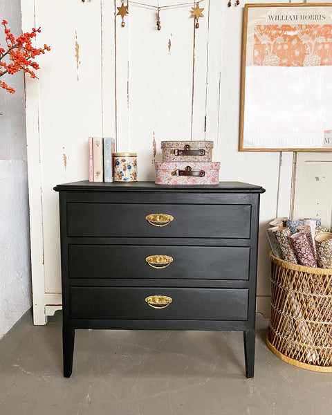 Beautiful vintage dresser