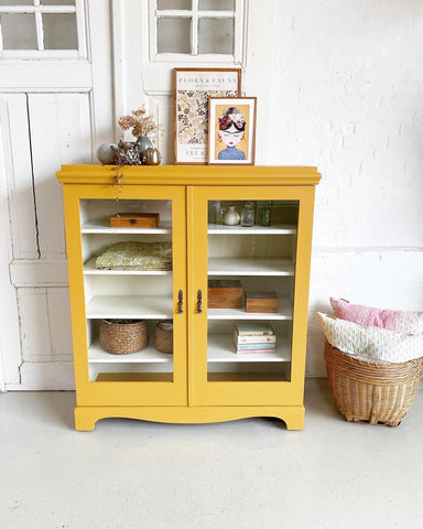 Nice yellow display cabinet