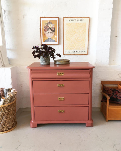 Vintage chest of drawers in a beautiful colour