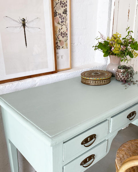 Beautiful vintage desk