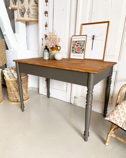 Charming vintage table