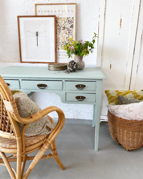 Beautiful vintage desk