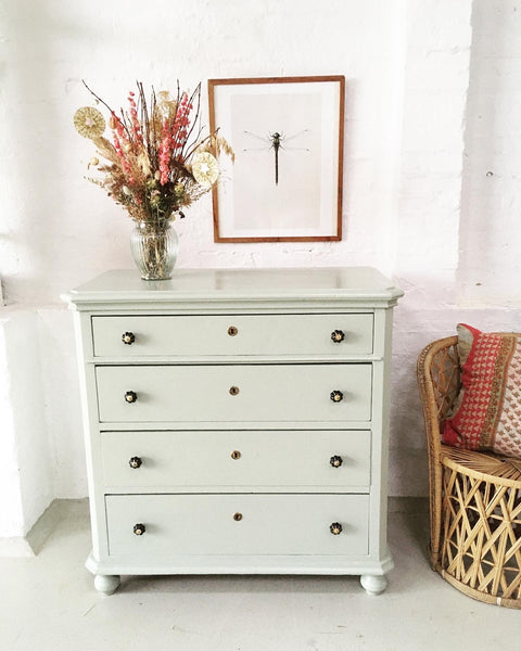 Vintage dresser - dusty green