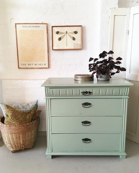 Vintage dresser - dusty green