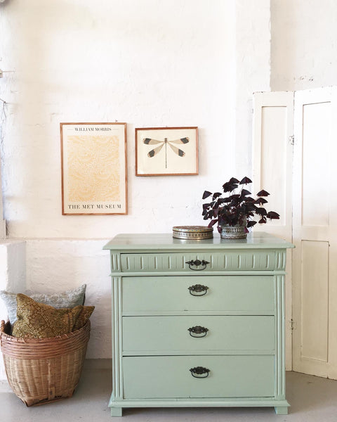 Vintage dresser - dusty green